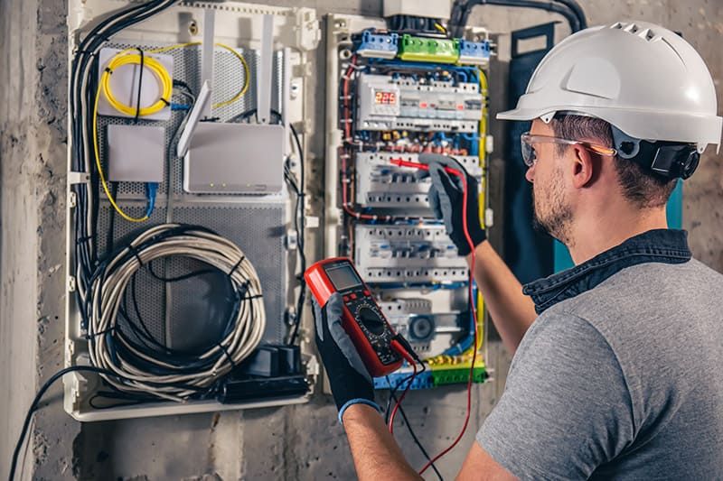 Elektrische Anlagenprüfung von Elektrotechnik Tromayer