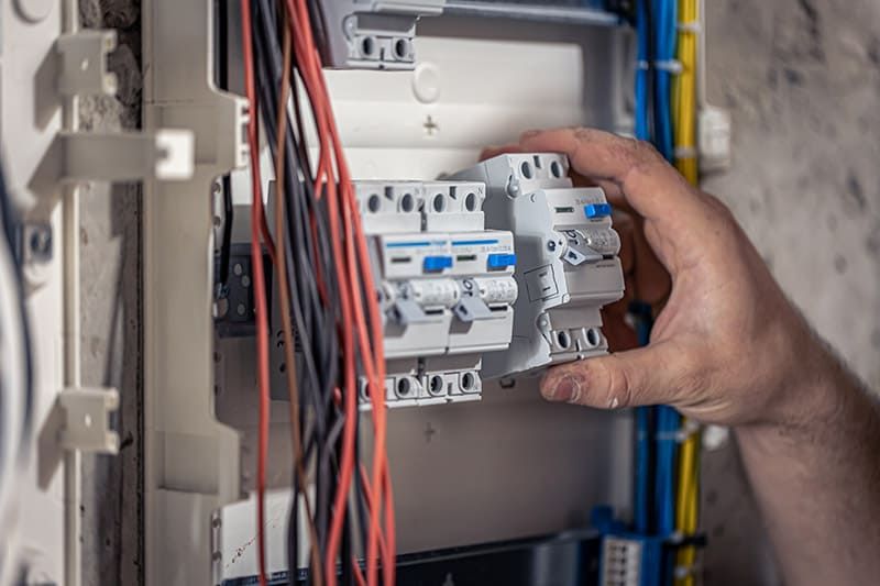 Elektroinstallation von Ihrem Elektriker in der Nähe – ET-Tromayer in Ostösterreich